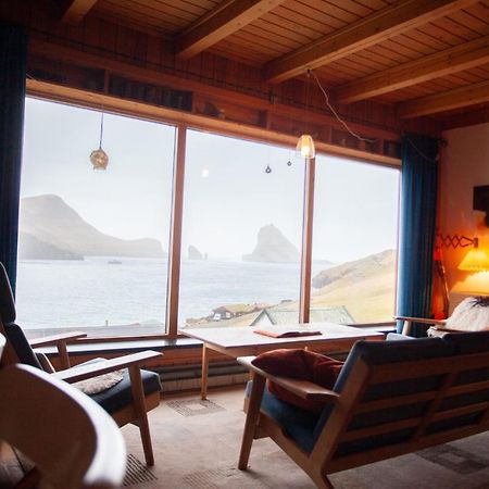 Idyllic Vacation Home With A Breathtaking View Bour 외부 사진