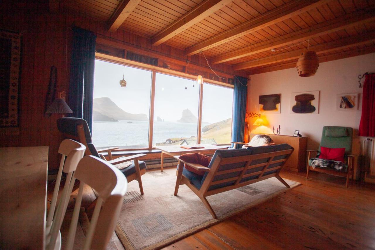 Idyllic Vacation Home With A Breathtaking View Bour 외부 사진