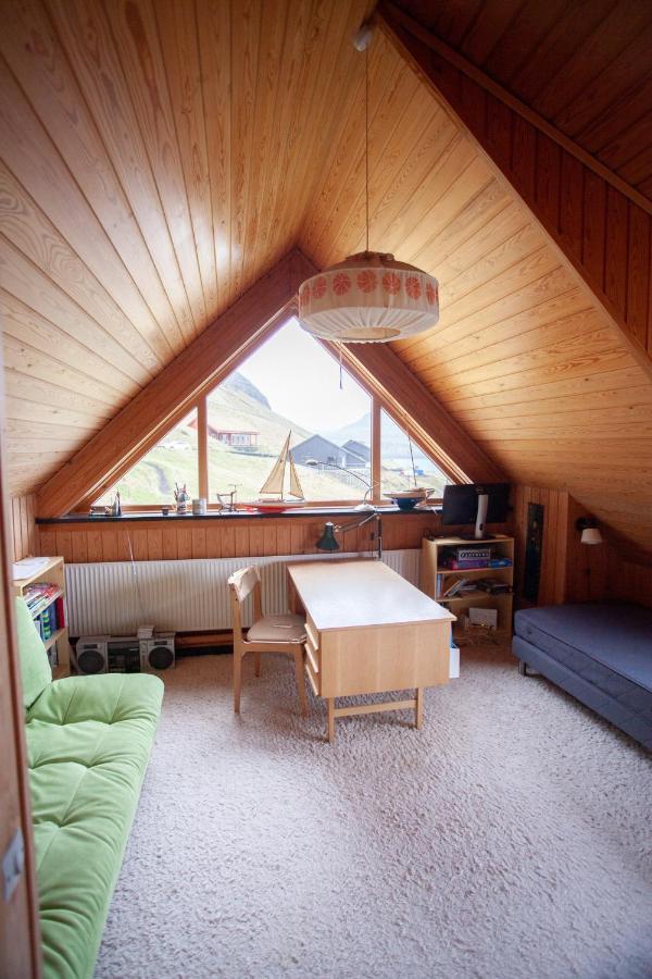 Idyllic Vacation Home With A Breathtaking View Bour 외부 사진