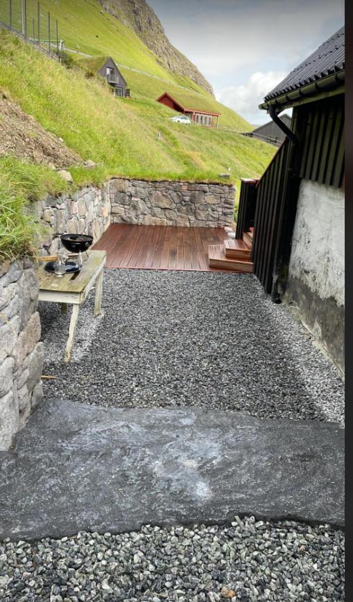 Idyllic Vacation Home With A Breathtaking View Bour 외부 사진