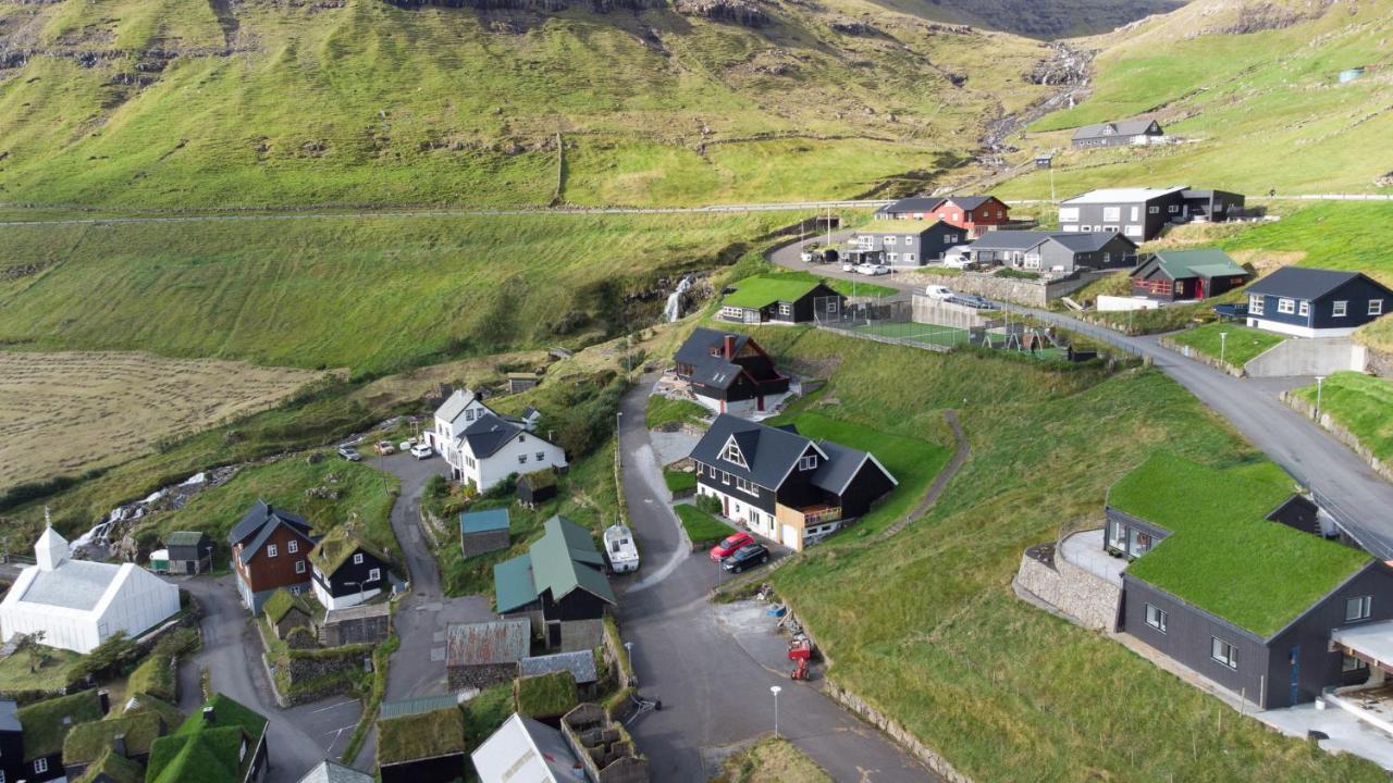 Idyllic Vacation Home With A Breathtaking View Bour 외부 사진